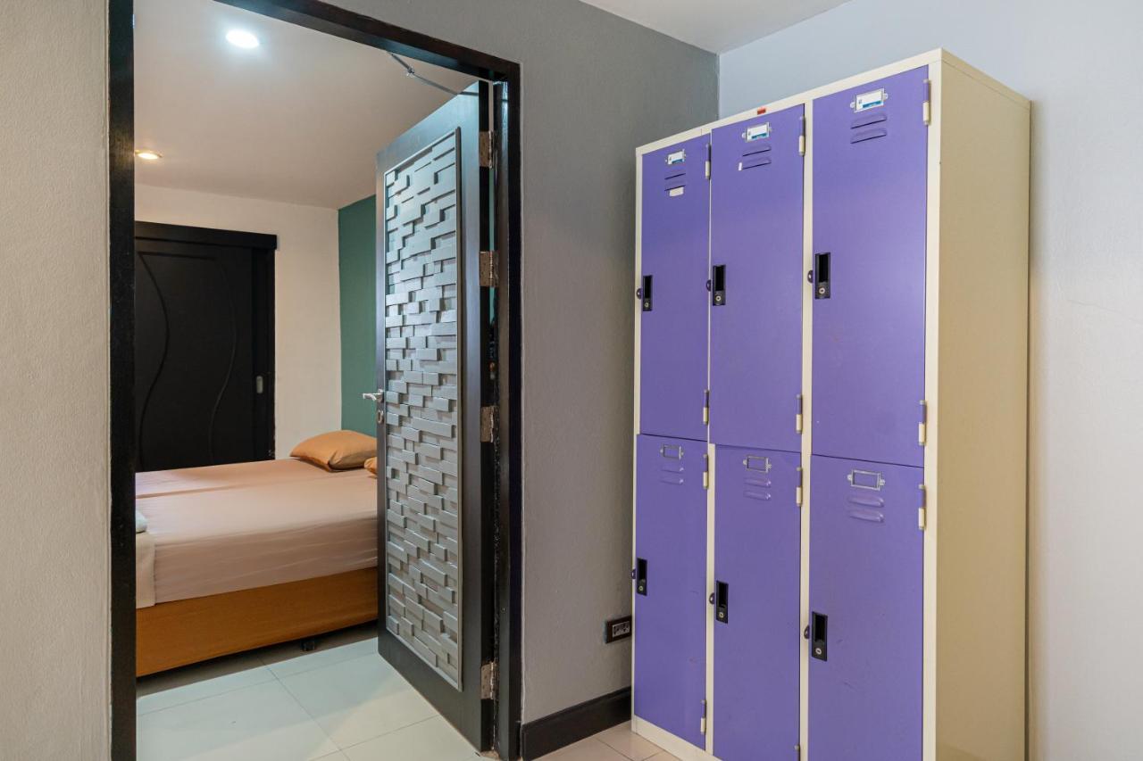 Patong Black Pantera Hostel מראה חיצוני תמונה
