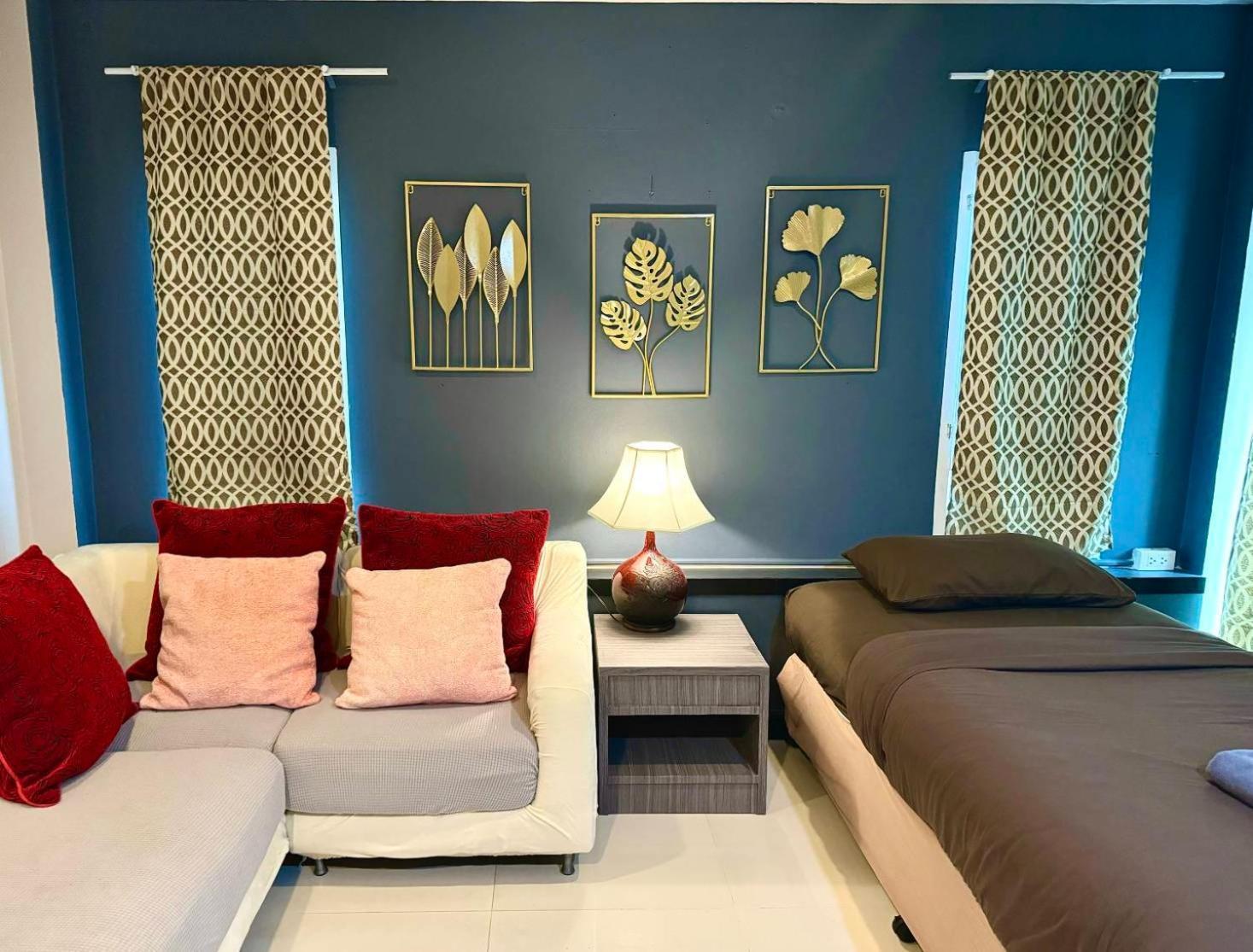 Patong Black Pantera Hostel מראה חיצוני תמונה